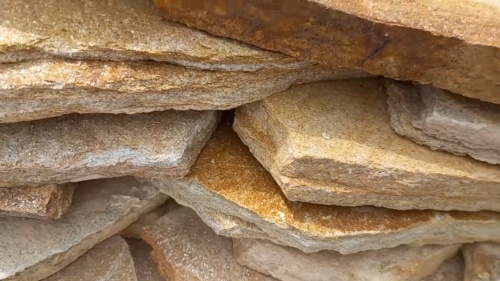 Плитняк златолит жёлтый золотистый для отмостки купить в Республике Татарстан