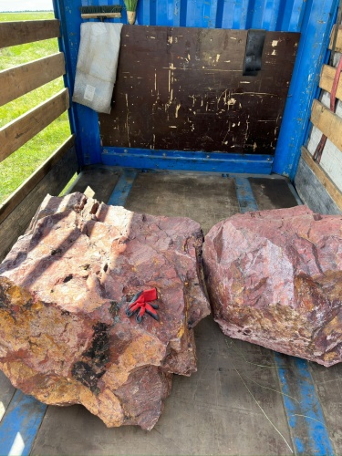 Ландшафтные глыбы красно-фиолетовые 200-1000 килограмм купить в Республике Татарстан