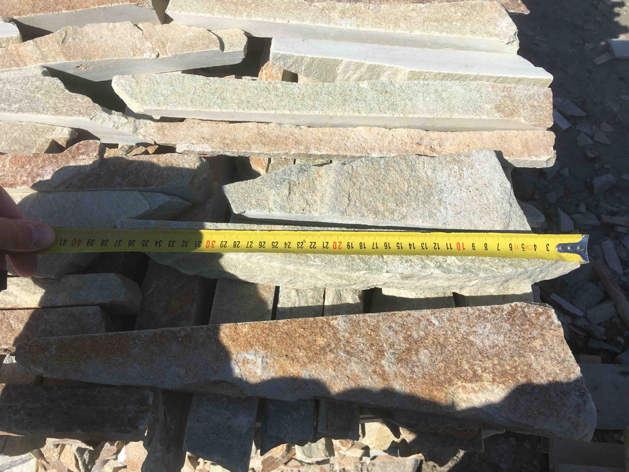 Горбушка златолит золотистый для облицовки купить в Республике Татарстан