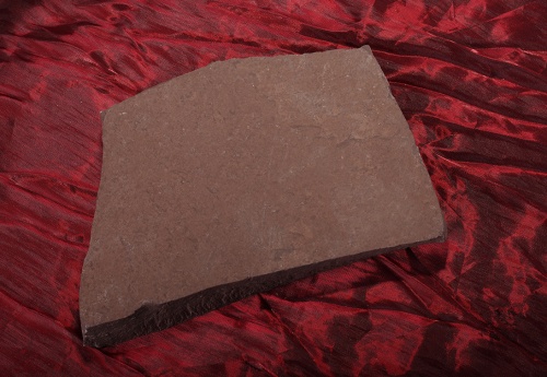 Плитняк лемезит бордовый для цоколя 1,5-2 см купить в Республике Татарстан