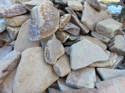 Златолит жёлтый, жёлто-зелёный глыбки и валуны для ланшафтного дизайна купить в Республике Татарстан